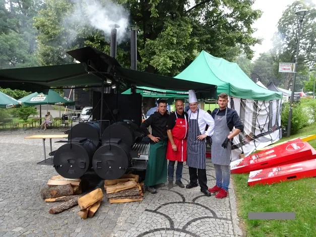 tip-article-image-Grillo-wędzarnie SMOKER - innowacja i wysoka jakość