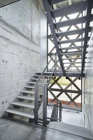 tip-article-image-Estetyka betonu architektonicznego - piękno w surowości