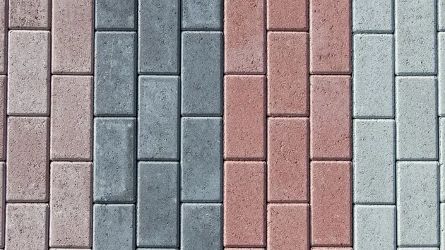 tip-article-image-Zadbaj o swój bruk – jak Retinall pomaga chronić kostkę brukową przez lata?