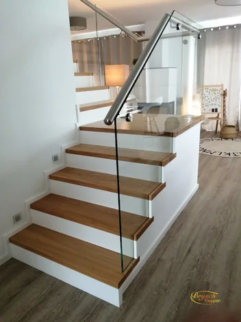 tip-article-image-Bezpieczeństwo na pierwszym miejscu - kluczowe aspekty bezpiecznych schodów