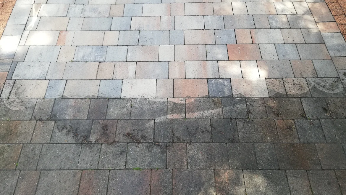 Skuteczne środki do czyszczenia - odzyskaj blask powierzchni z Renowal-tip-image