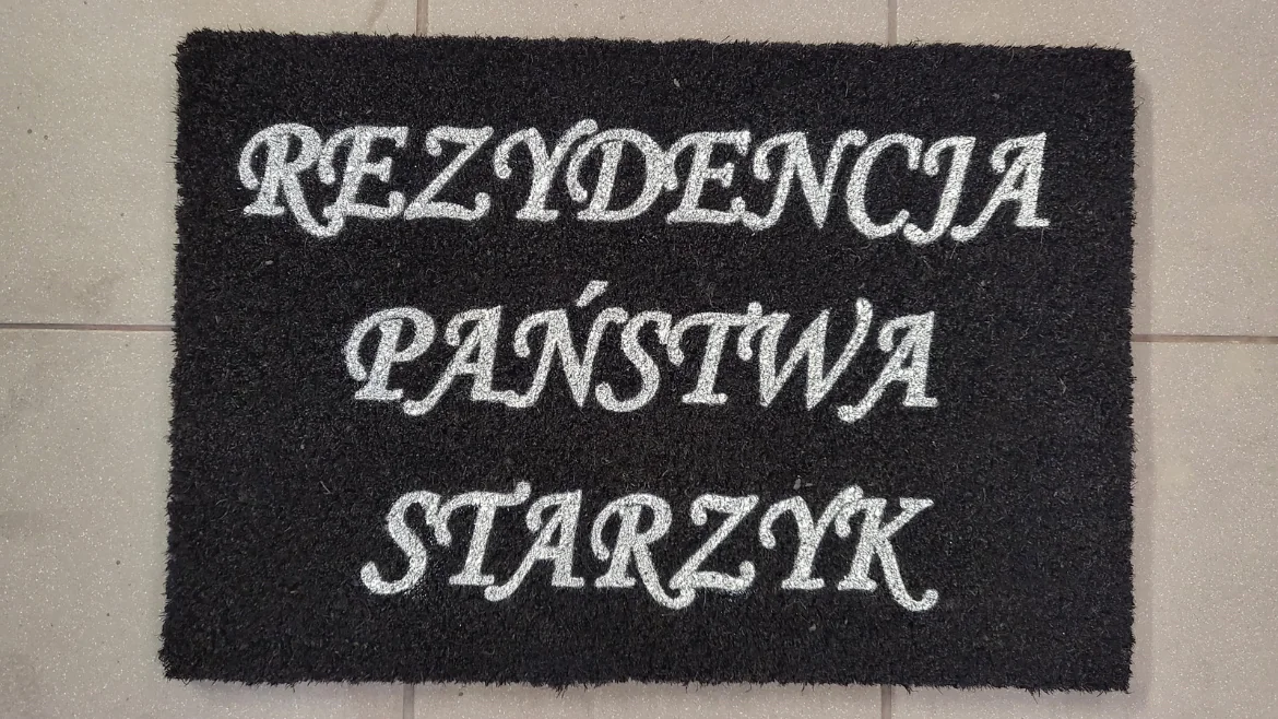 Wycieraczkowo, czyli jak pokazać gościom swoją osobowość?-tip-image